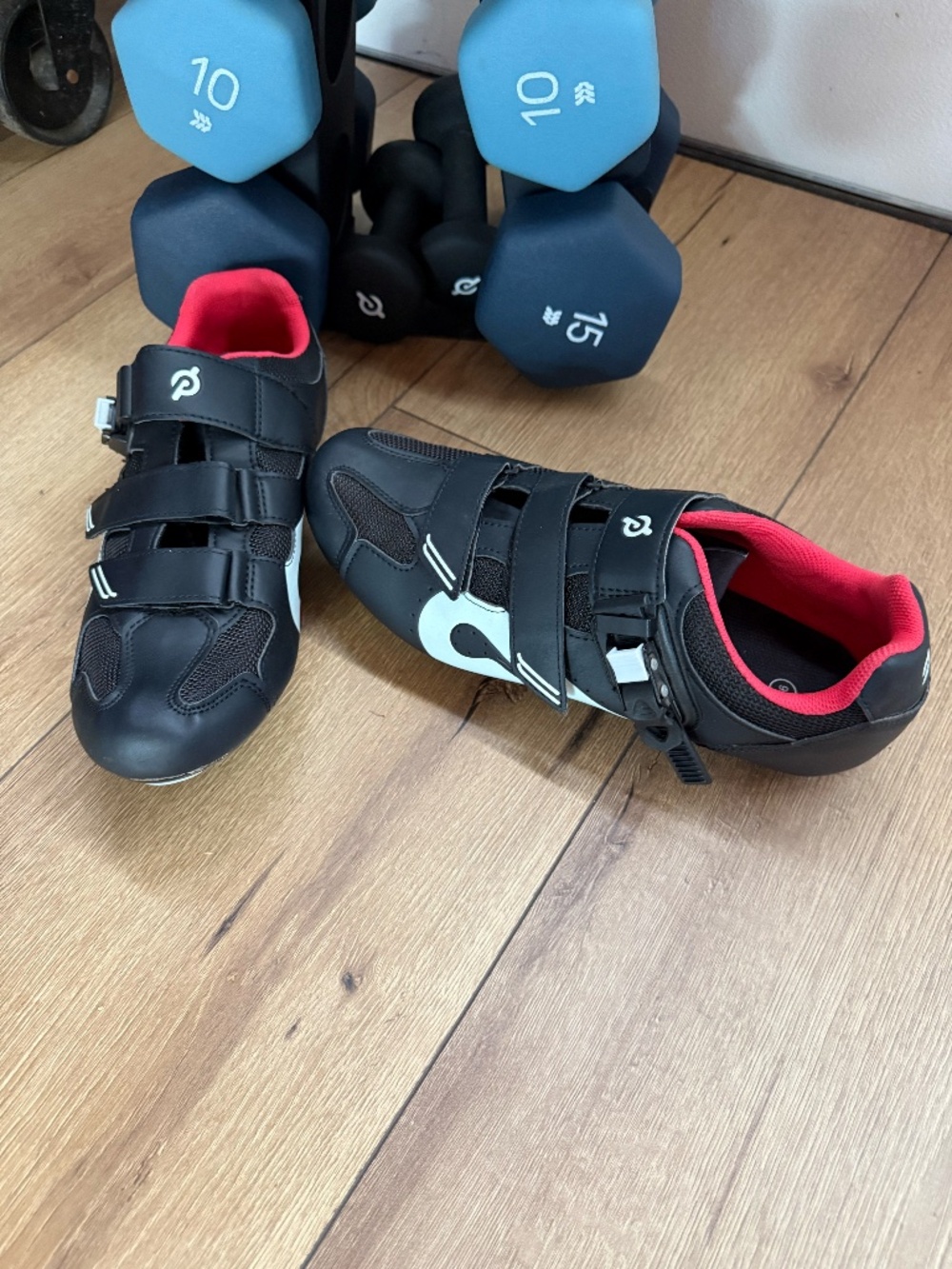 Peloton cycling shoes, size 48 Men's 13.5